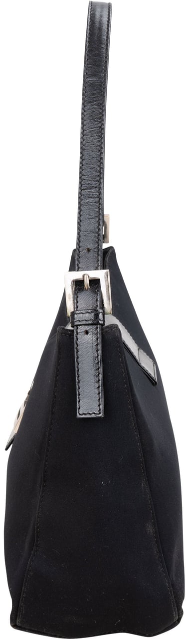 Fendi Fendi Classic Cotton Baguette Buckle Shoulder Bag Zwart