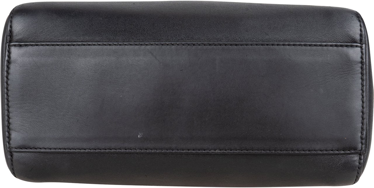 Fendi Fendi Black Leather Peekaboo Handbag Zwart