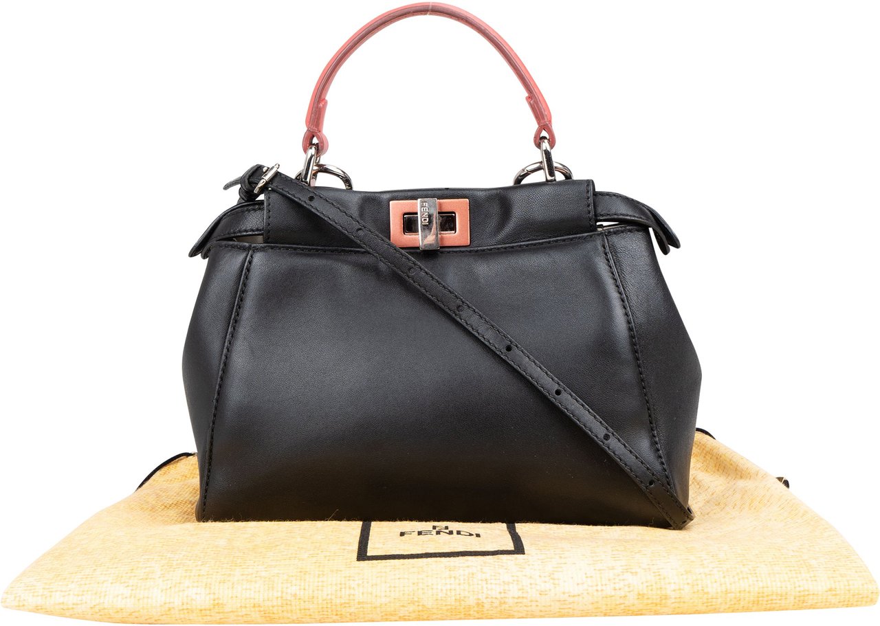 Fendi Fendi Black Leather Peekaboo Handbag Zwart