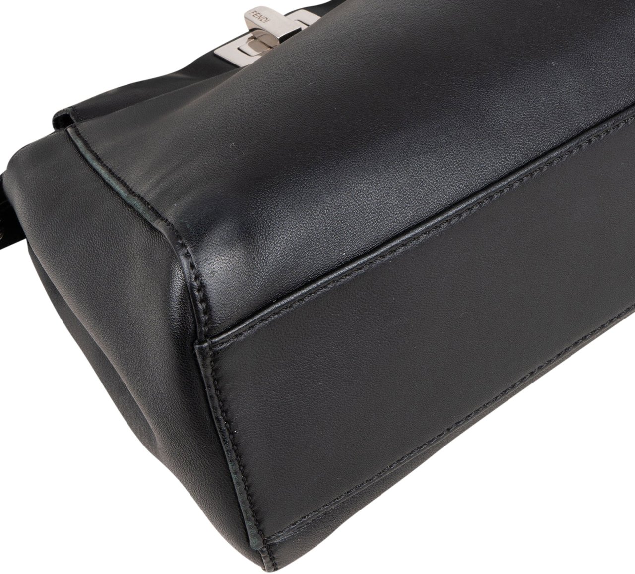 Fendi Fendi Black Leather Peekaboo Handbag Zwart