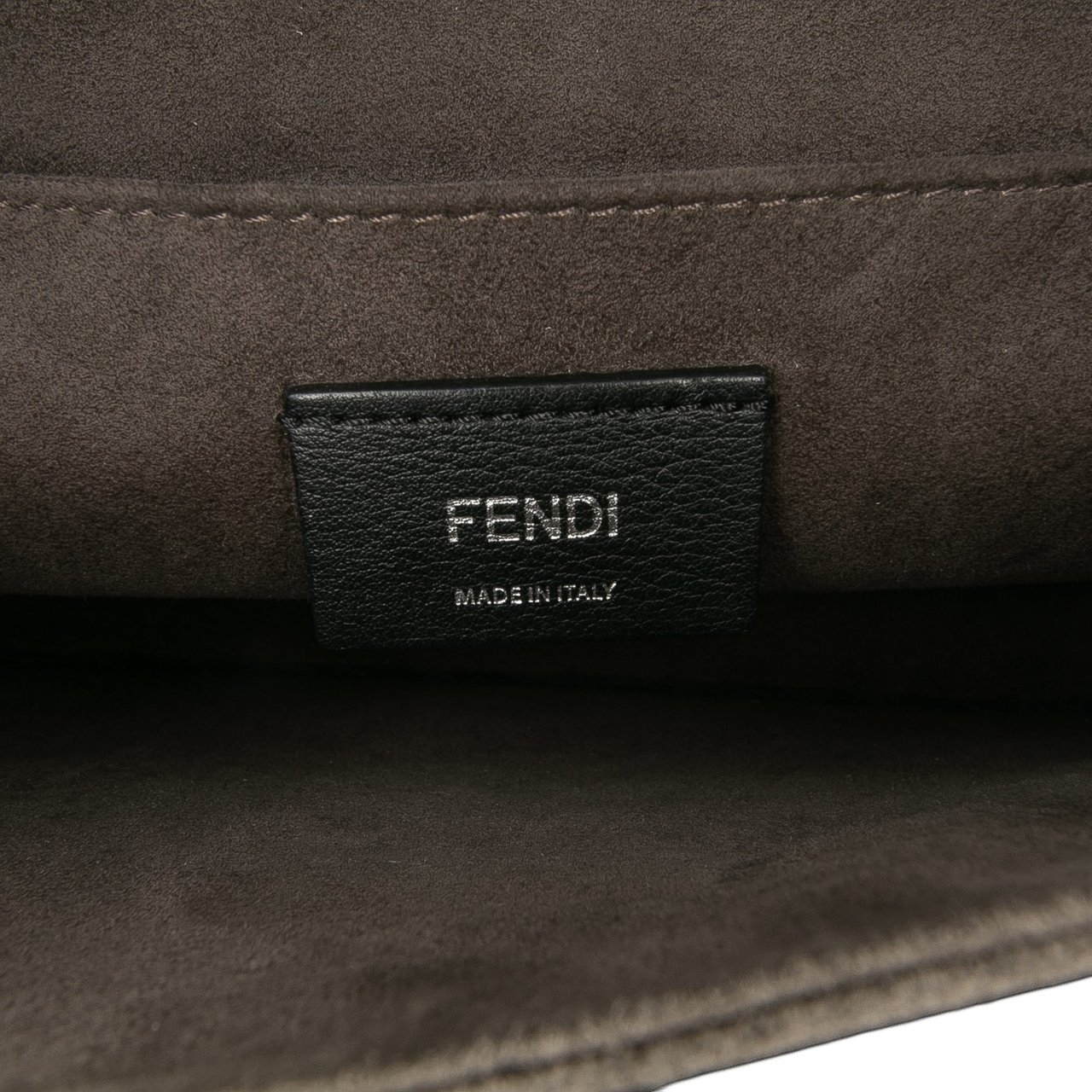 Fendi Medium Scalloped Leather Kan I Satchel Roze