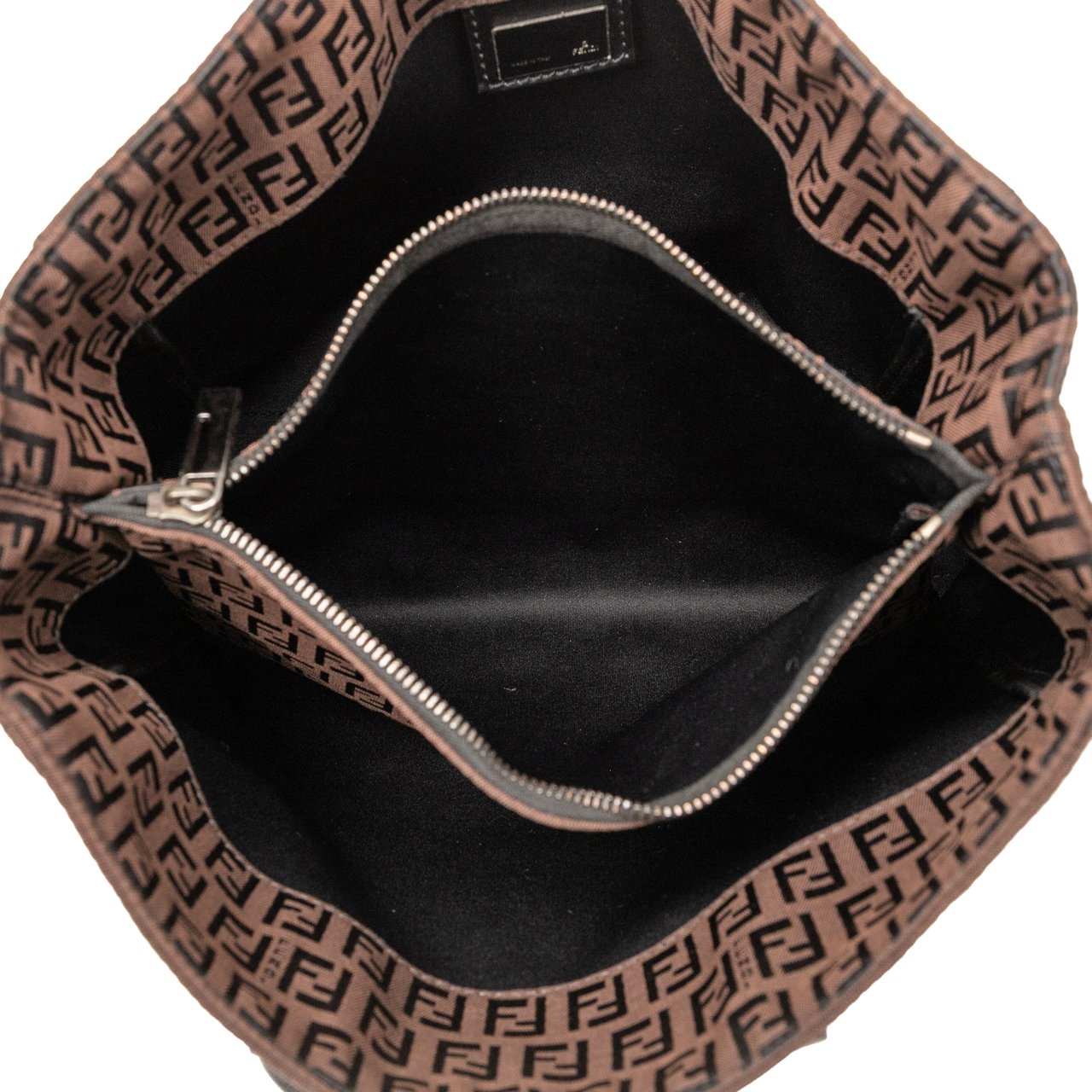 Fendi Zucchino Canvas Tote Bruin