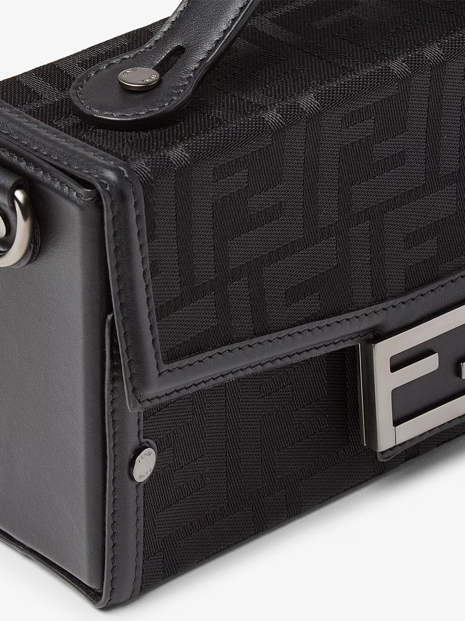 Fendi Baguette Soft T Nylon Jacquard Bag Zwart