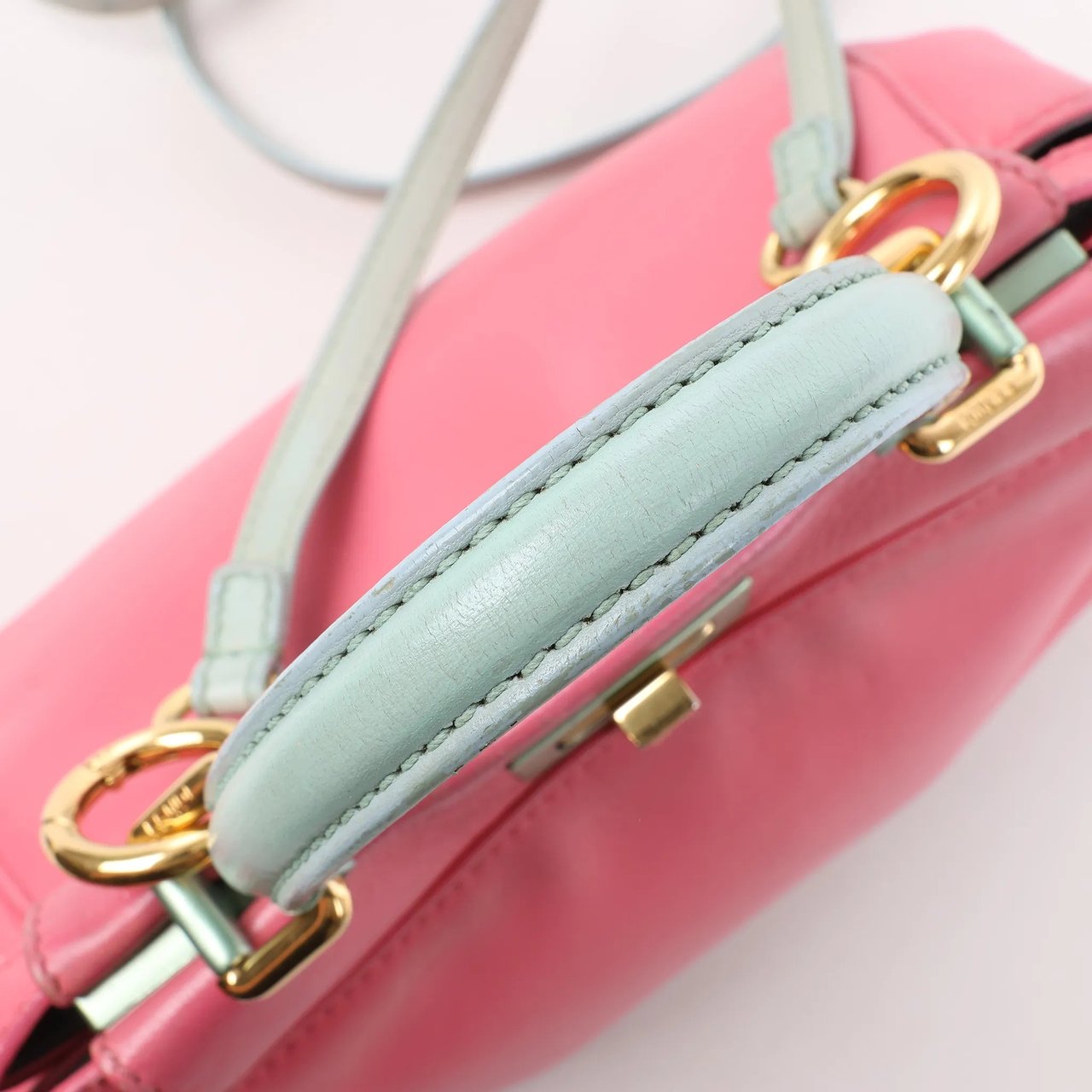 Fendi Fendi Peekaboo Mini Leather 2Way Handbag in Pink Divers