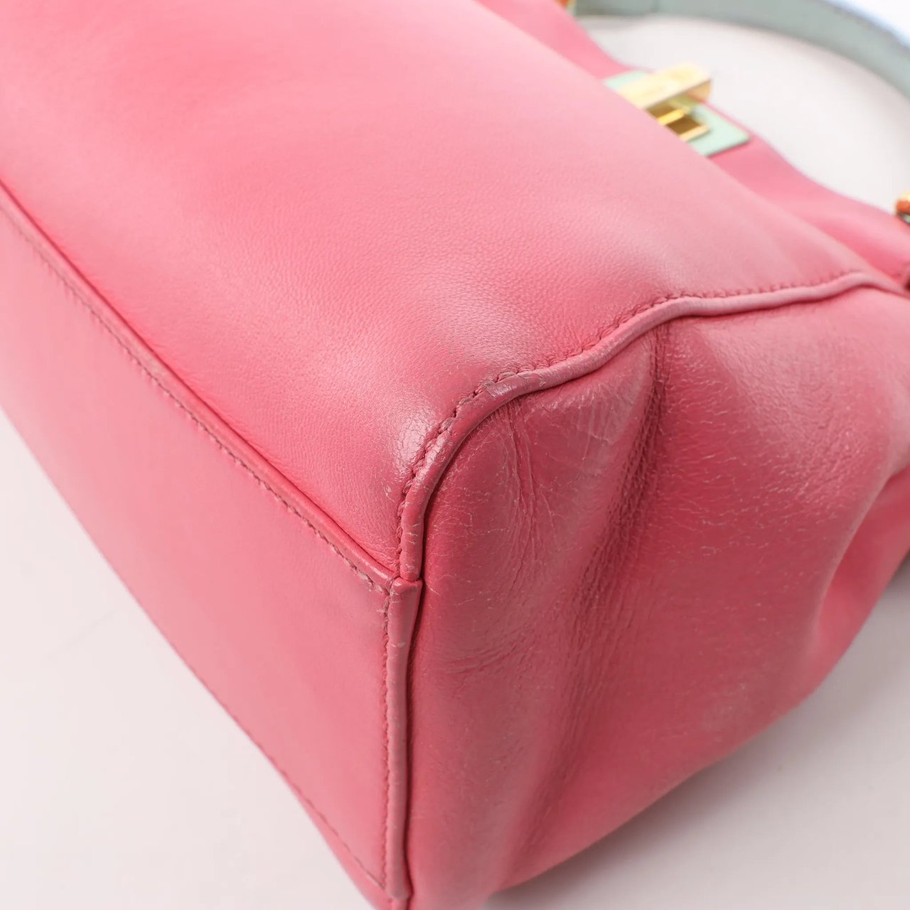 Fendi Fendi Peekaboo Mini Leather 2Way Handbag in Pink Divers