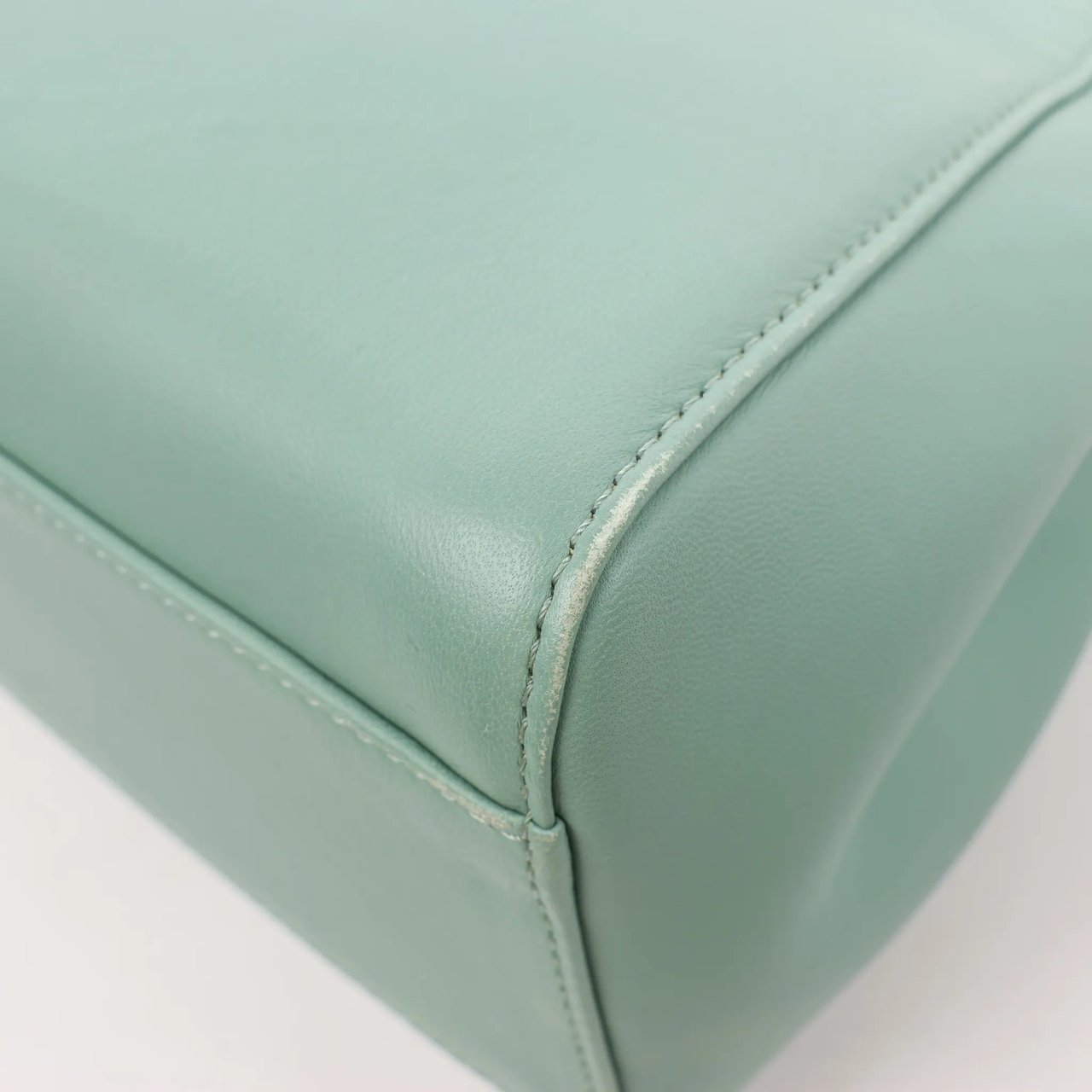 Fendi Fendi Peekaboo Mini Leather 2Way Handbag in Green 8BN244 Groen