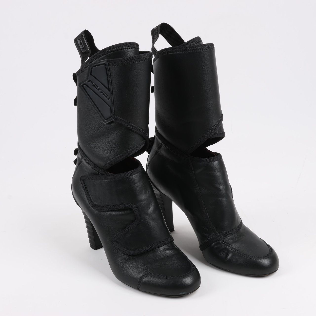 Fendi Fendi Leather Ankle Boots in Black, Size 38 EU Zwart
