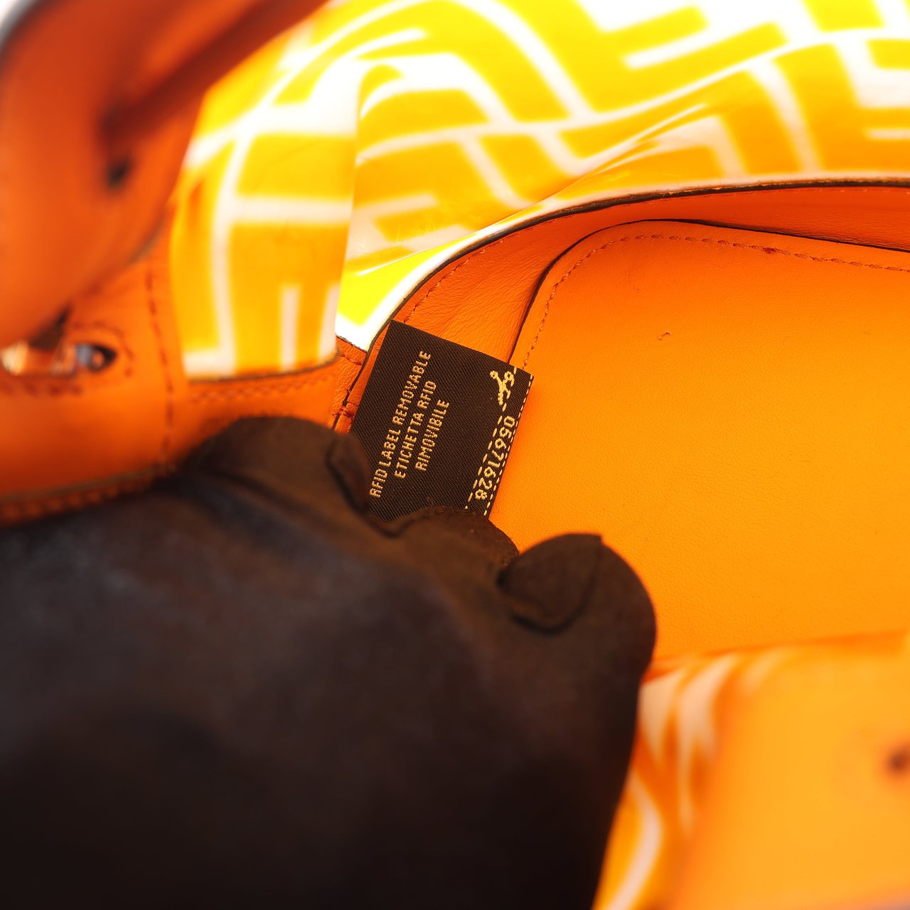 Fendi FENDI Mon Tresor Mini PVC & leather 2 Way Shoulder Bag in Orange 8BS010 Oranje