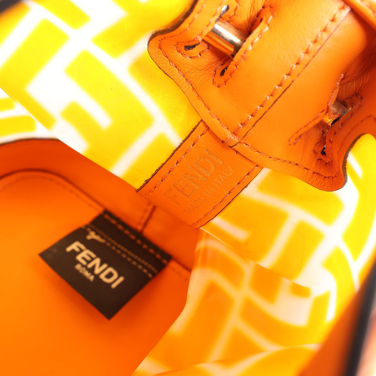 Fendi FENDI Mon Tresor Mini PVC & leather 2 Way Shoulder Bag in Orange 8BS010 Oranje