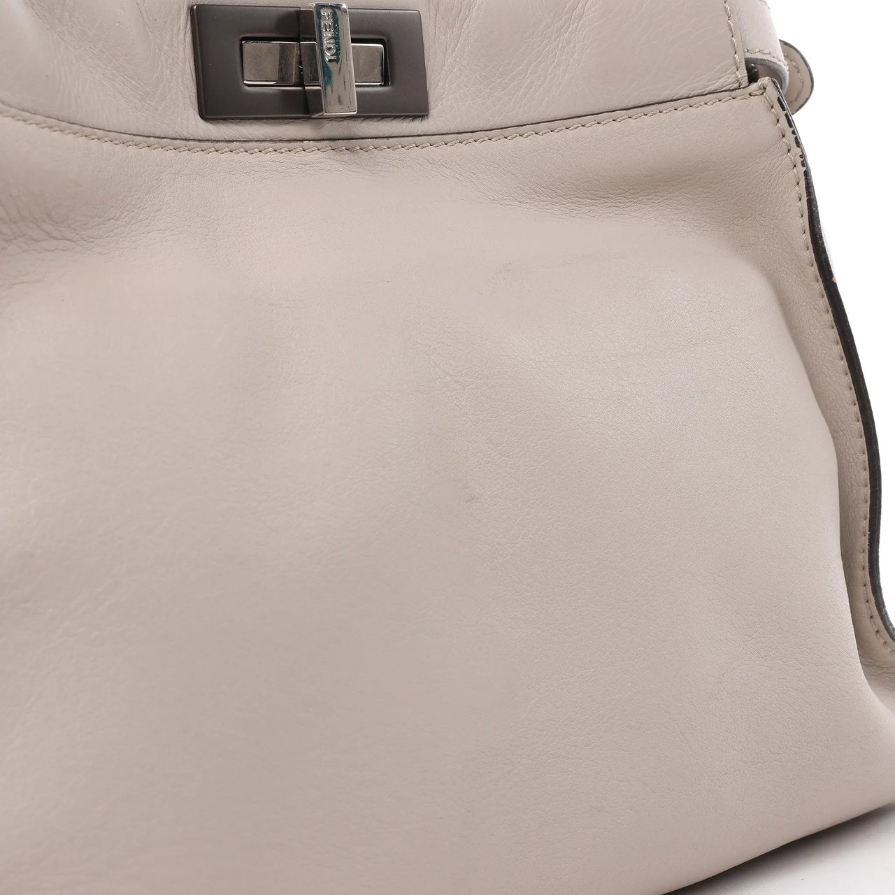 Fendi Fendi Peekaboo Regular Leather 2Way Handbag in Light Greige 8BN290 Beige