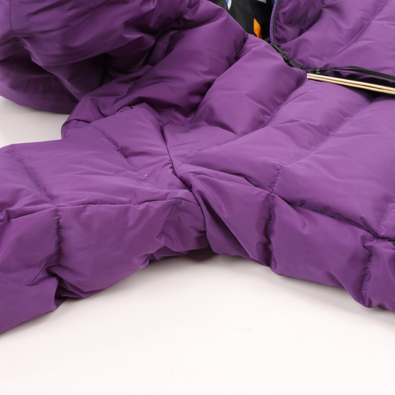 Fendi Fendi Purple Puffer Jacket, Size 44 Paars