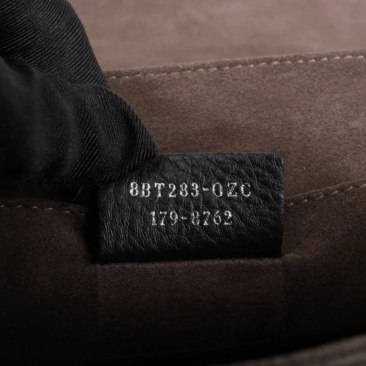 Fendi FENDI Kan I Leather 2Way Handbag in Pink 8BT283 Roze