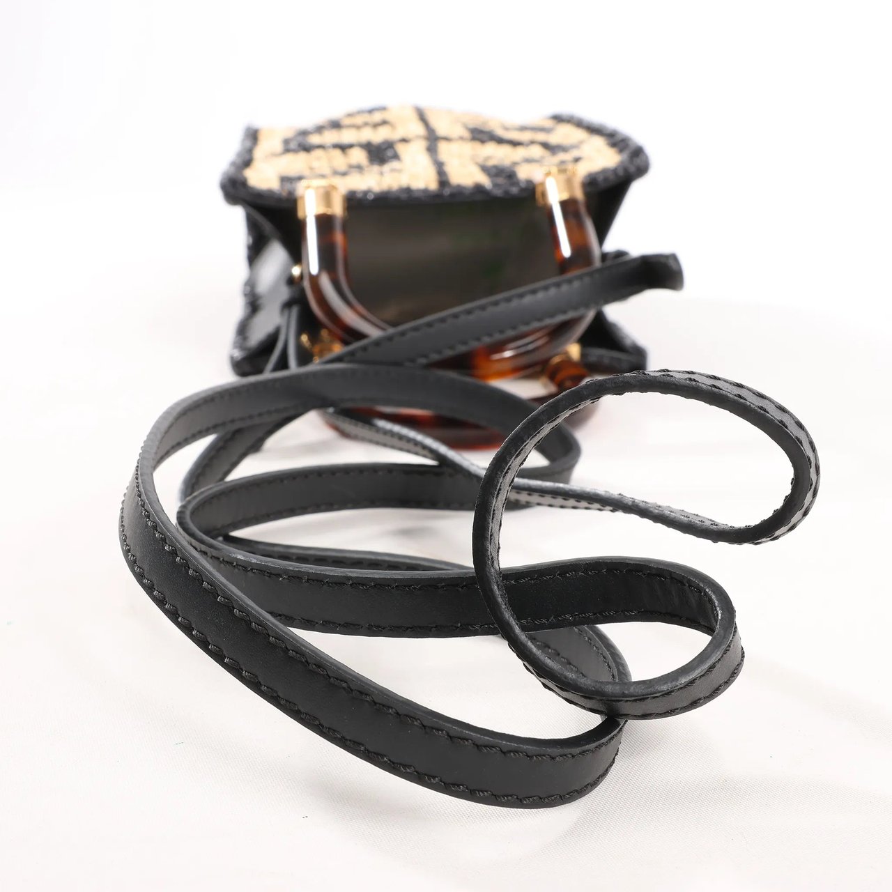 Fendi Fendi Mon Sunshine Shopper Zucchino Small Raffia x Leather 2Way Handbag in Black x Beige 8BS051 Divers