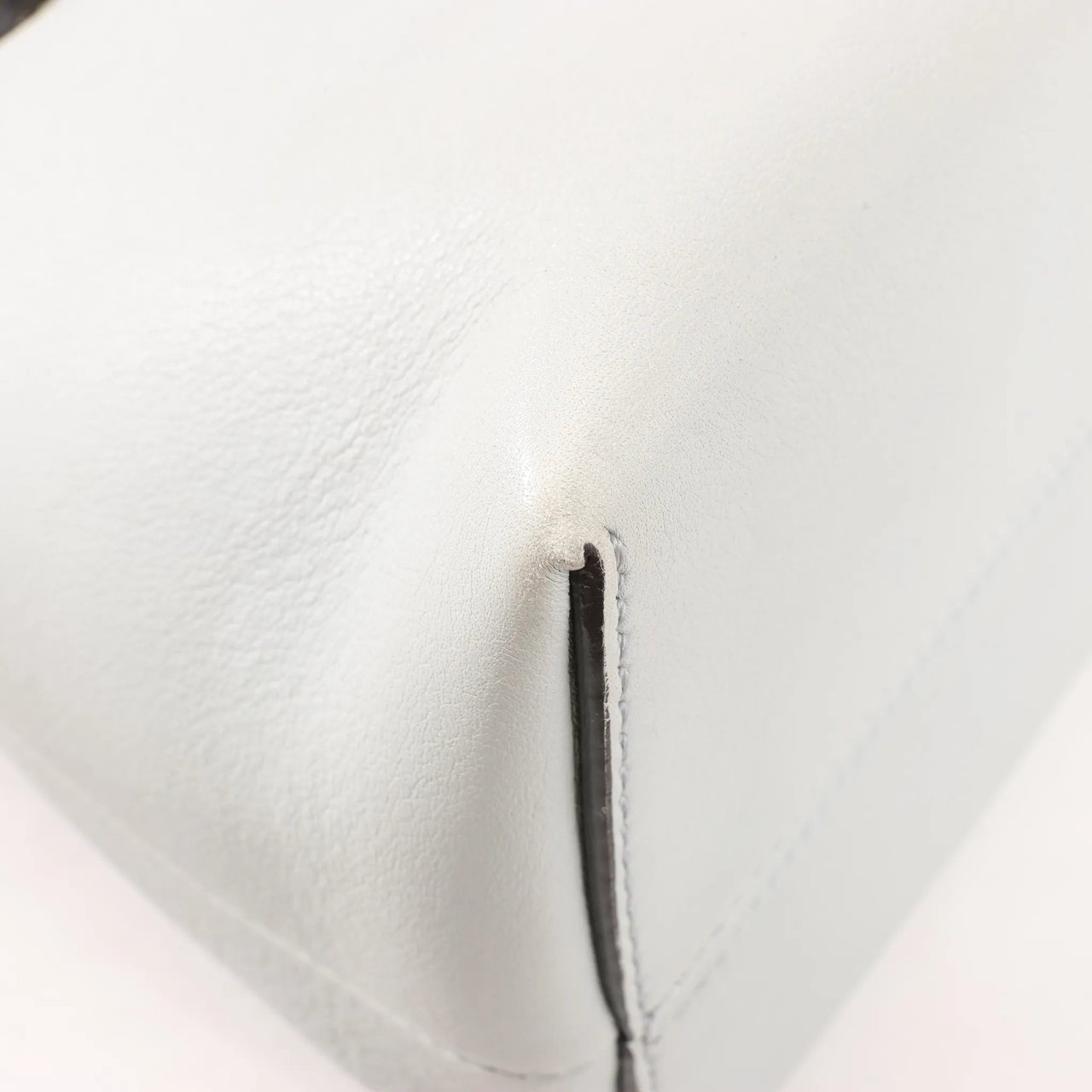 Fendi Fendi By The Way Medium Leather 2Way Handbag in Blue 8BL124 Blauw