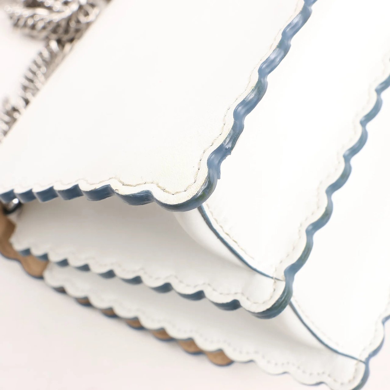 Fendi FENDI Mini Kan I Leather Shoulder Bag in White 8M0381 Wit