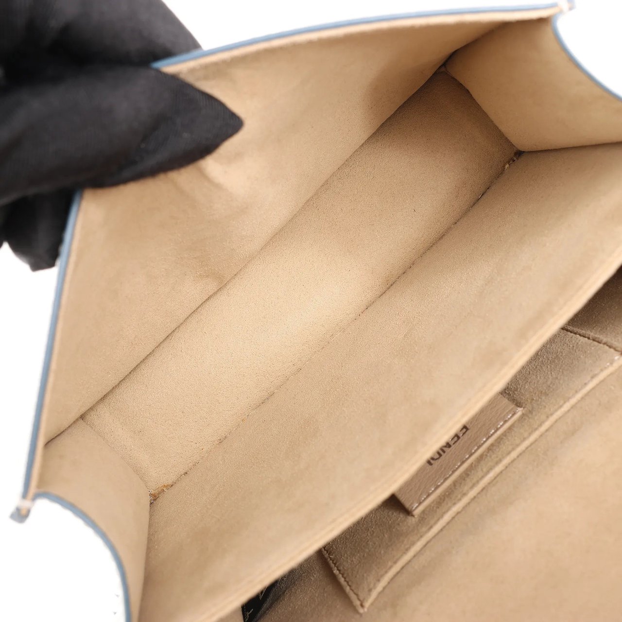 Fendi FENDI Mini Kan I Leather Shoulder Bag in White 8M0381 Wit