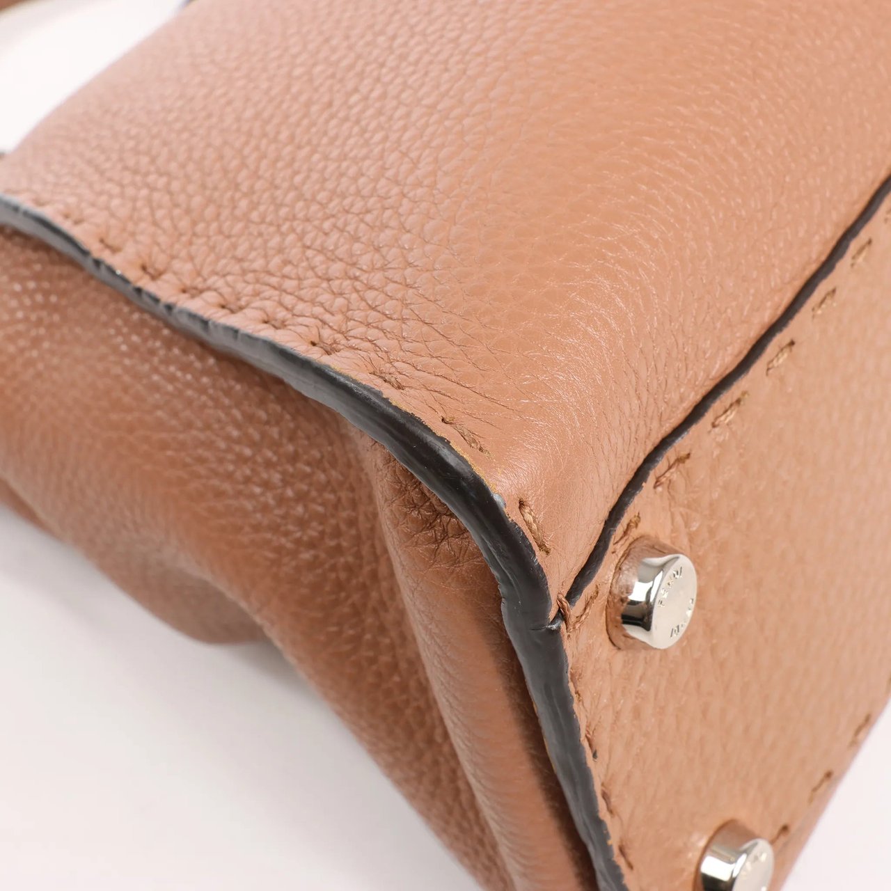 Fendi Fendi Peekaboo Regular Selleria Leather 2way Handbag in Beige 8BN226 Beige