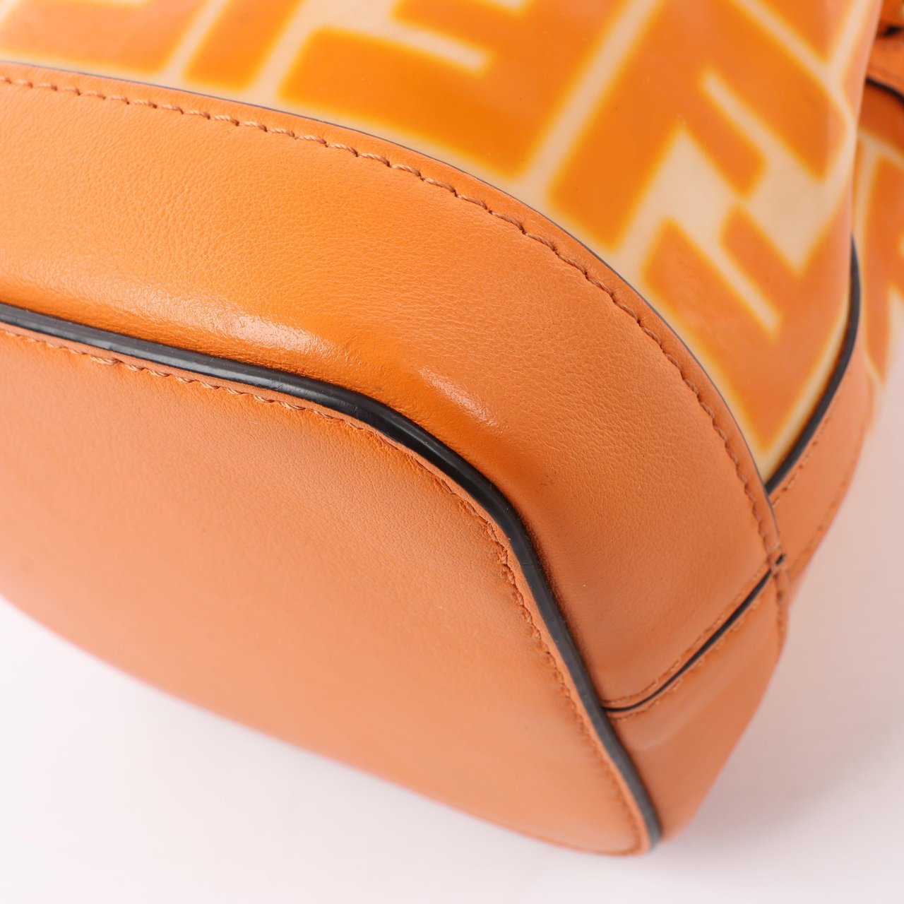 Fendi FENDI Mon Tresor Mini PVC & leather 2 Way Shoulder Bag in Orange 8BS010 Oranje