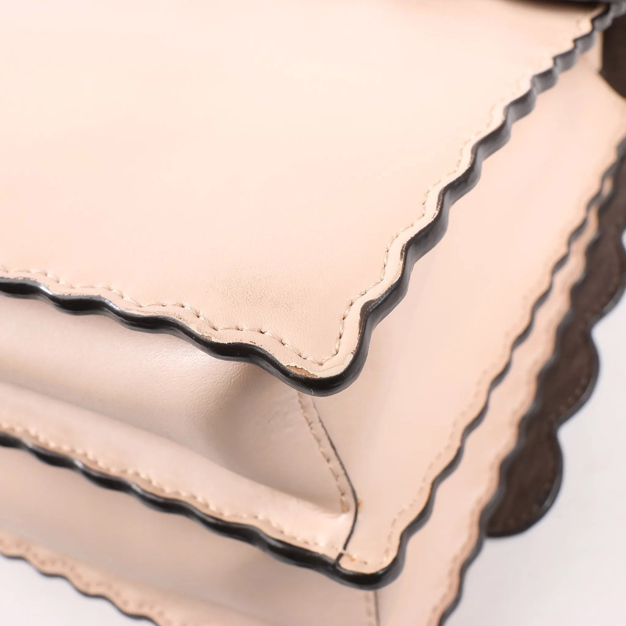 Fendi FENDI Kan I Leather 2Way Handbag in Pink 8BT283 Roze