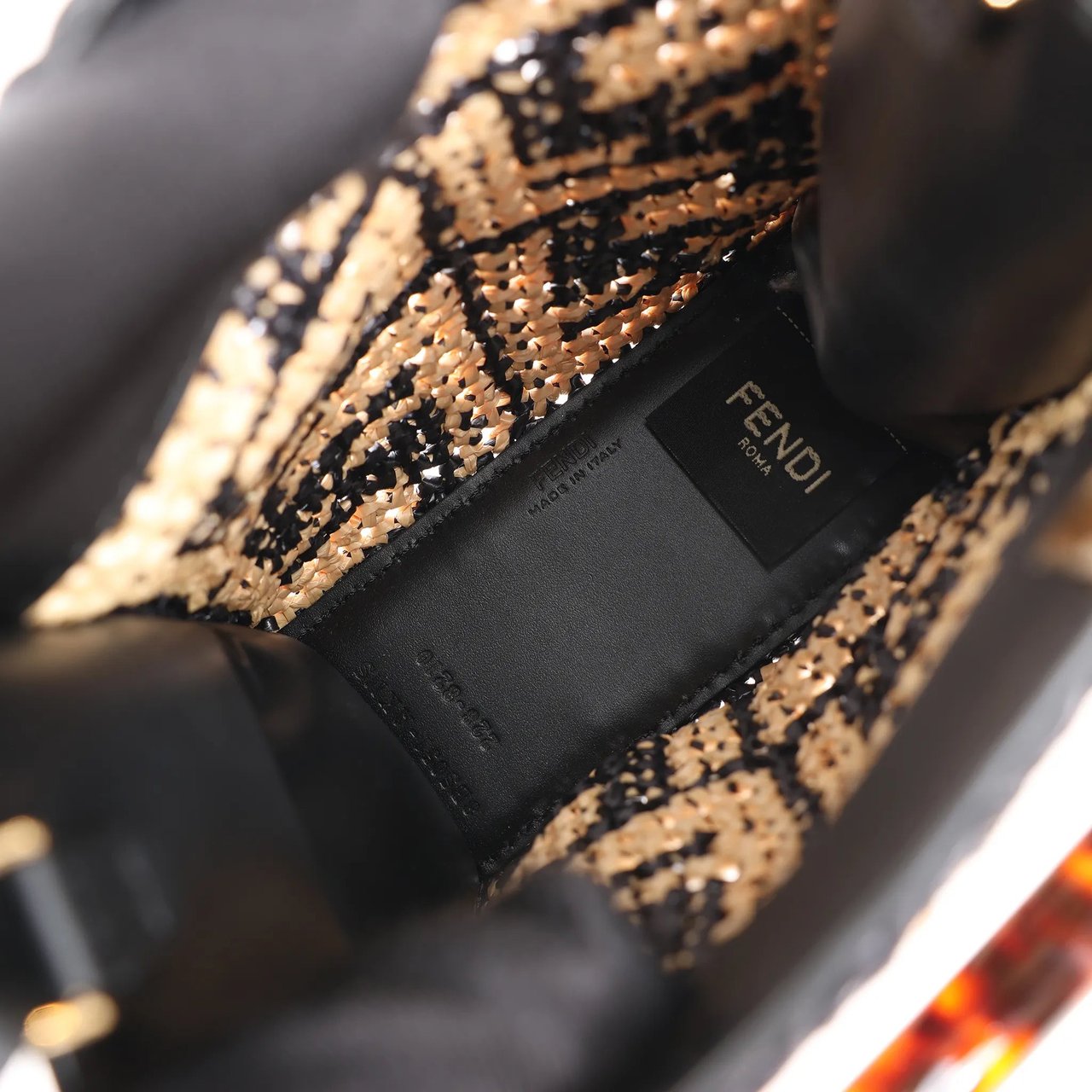 Fendi Fendi Mon Sunshine Shopper Zucchino Small Raffia x Leather 2Way Handbag in Black x Beige 8BS051 Divers