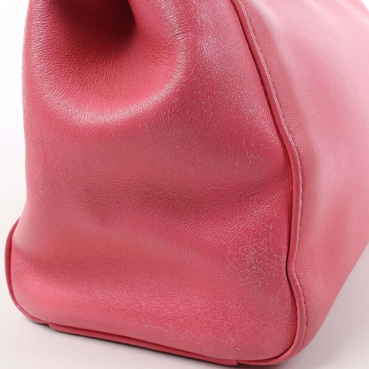 Fendi Fendi Peekaboo Mini Leather 2Way Handbag in Pink Divers