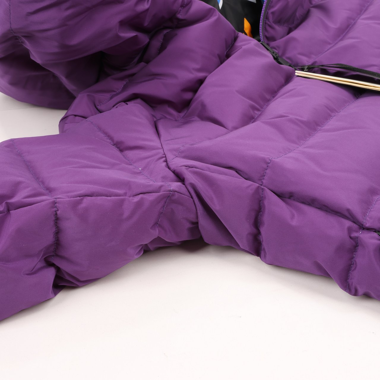Fendi Purple Puffer Jacket, Size 44 Paars