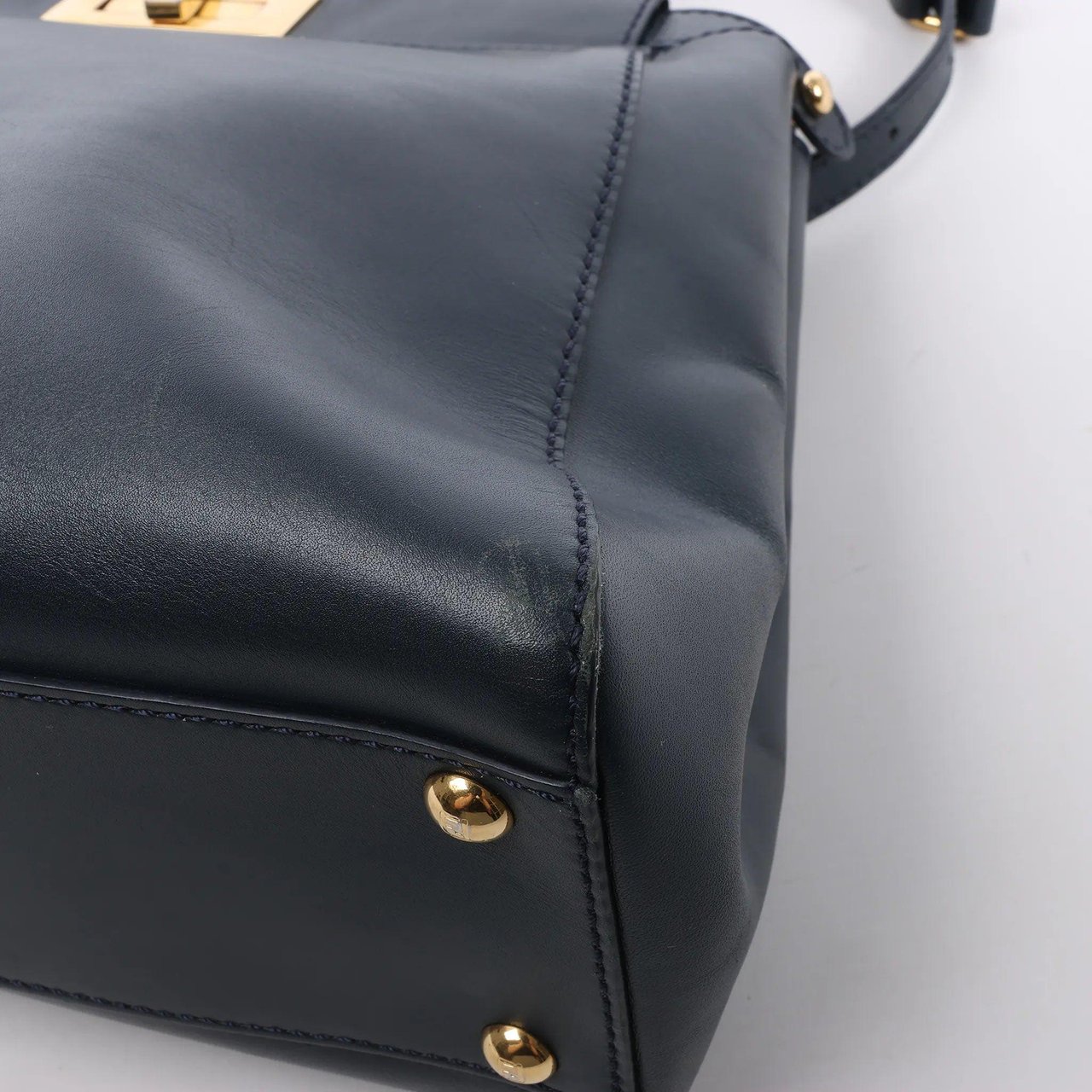 Fendi Peekaboo Regular Leather 2Way Handbag in Navy Blue 8BN226 Blauw