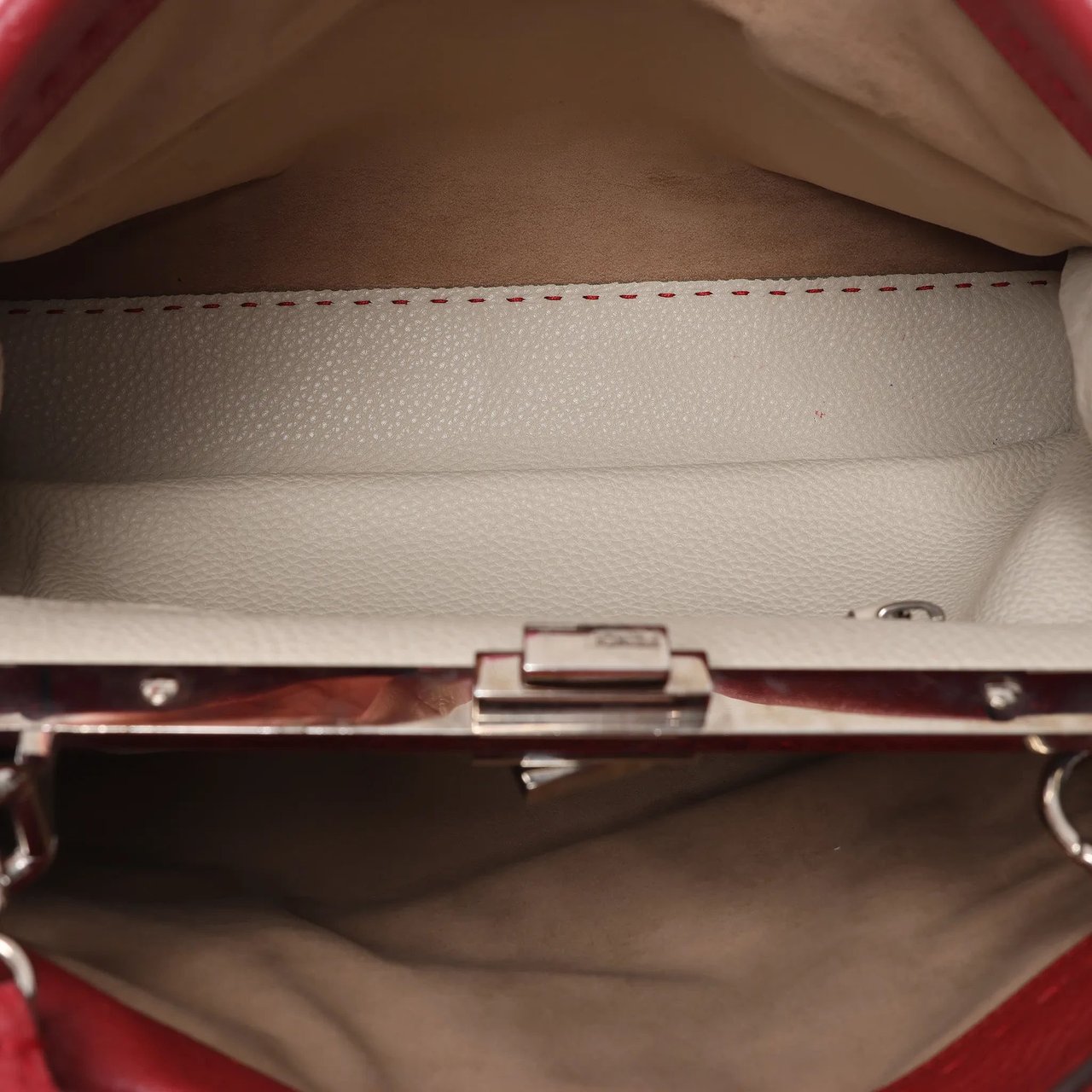 Fendi Peekaboo Large Selleria Leather 2Way Handbag in Red 8BN210 Divers