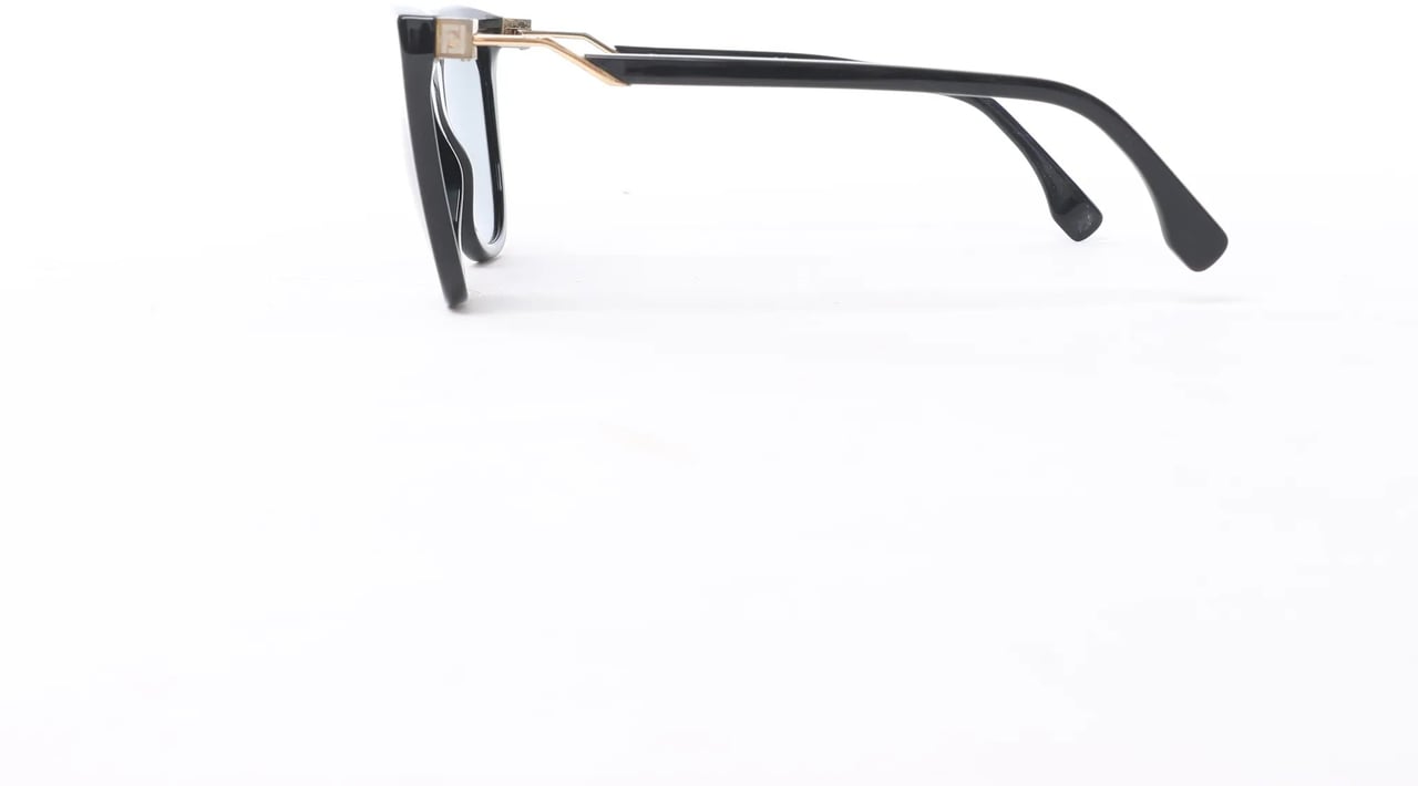 Fendi Zucca FF Logo Wayfarer Sunglasses in Black Zwart