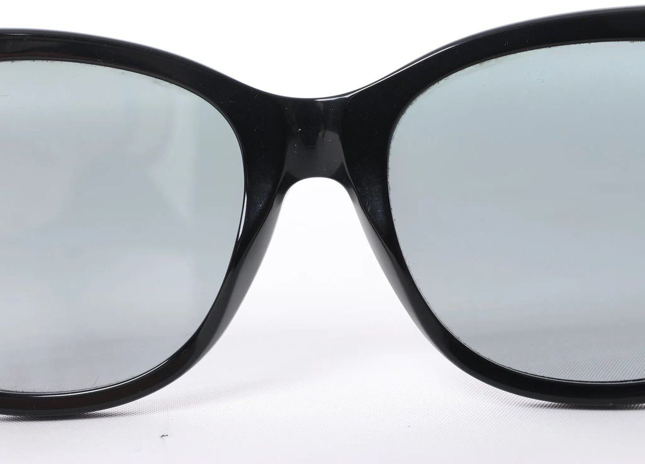 Fendi Zucca FF Logo Wayfarer Sunglasses in Black Zwart