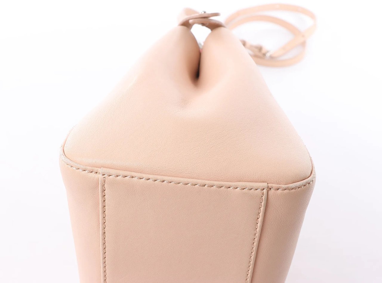 Fendi Peekaboo Mini Leather 2Way Handbag in Pink 8BN244 Roze