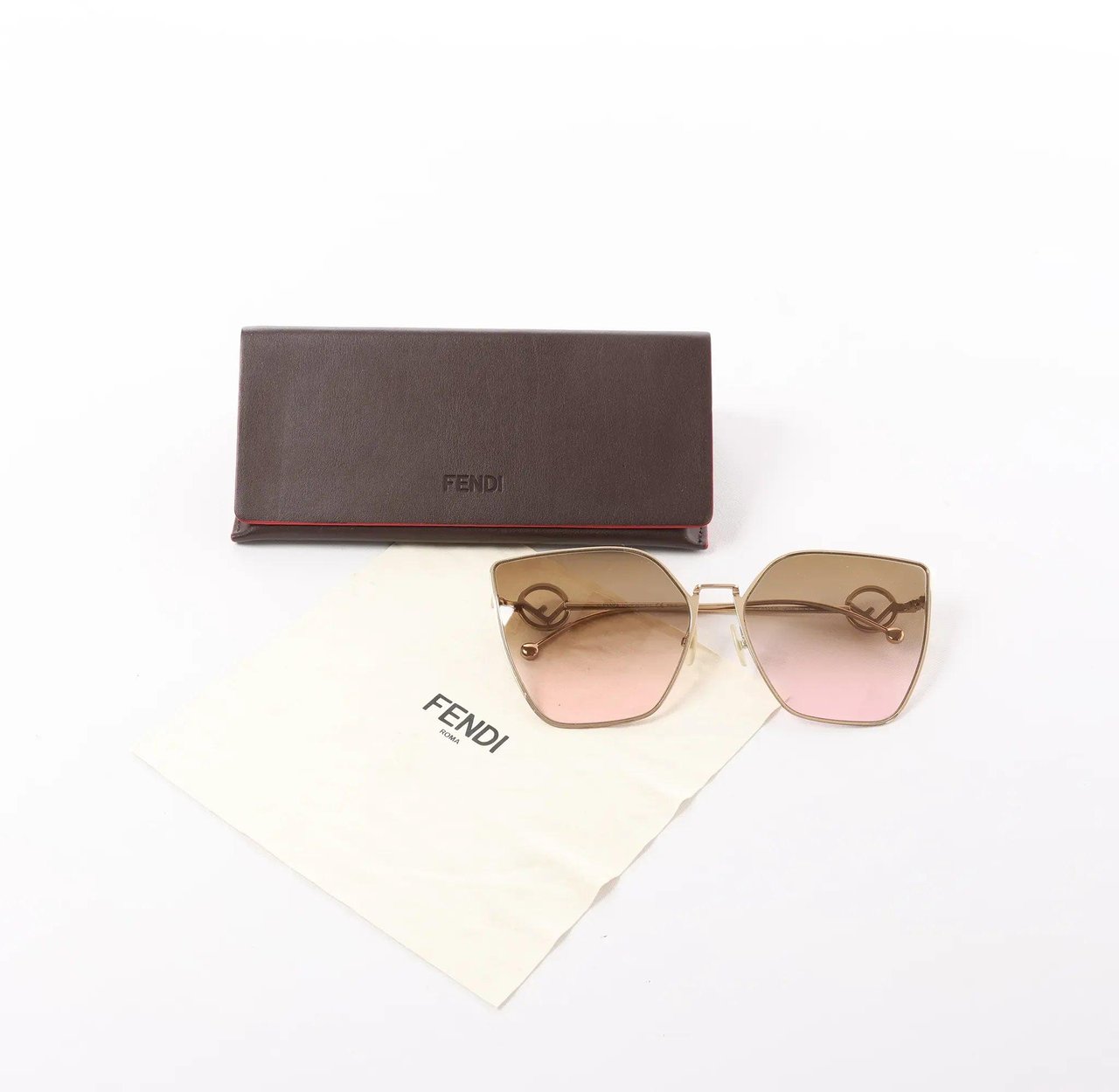 Fendi Oversized Cat-eye Sunglasses in Gold Metal FF0323/S Divers