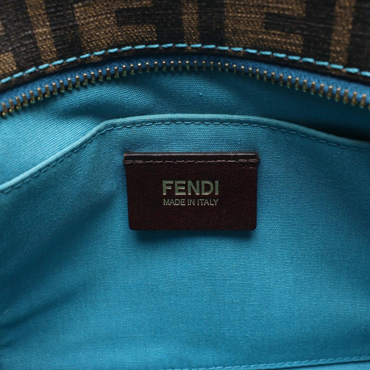 FENDI ZUCCa PVC Shoulder Bag in Brown x Blue 8BH223 Blauw