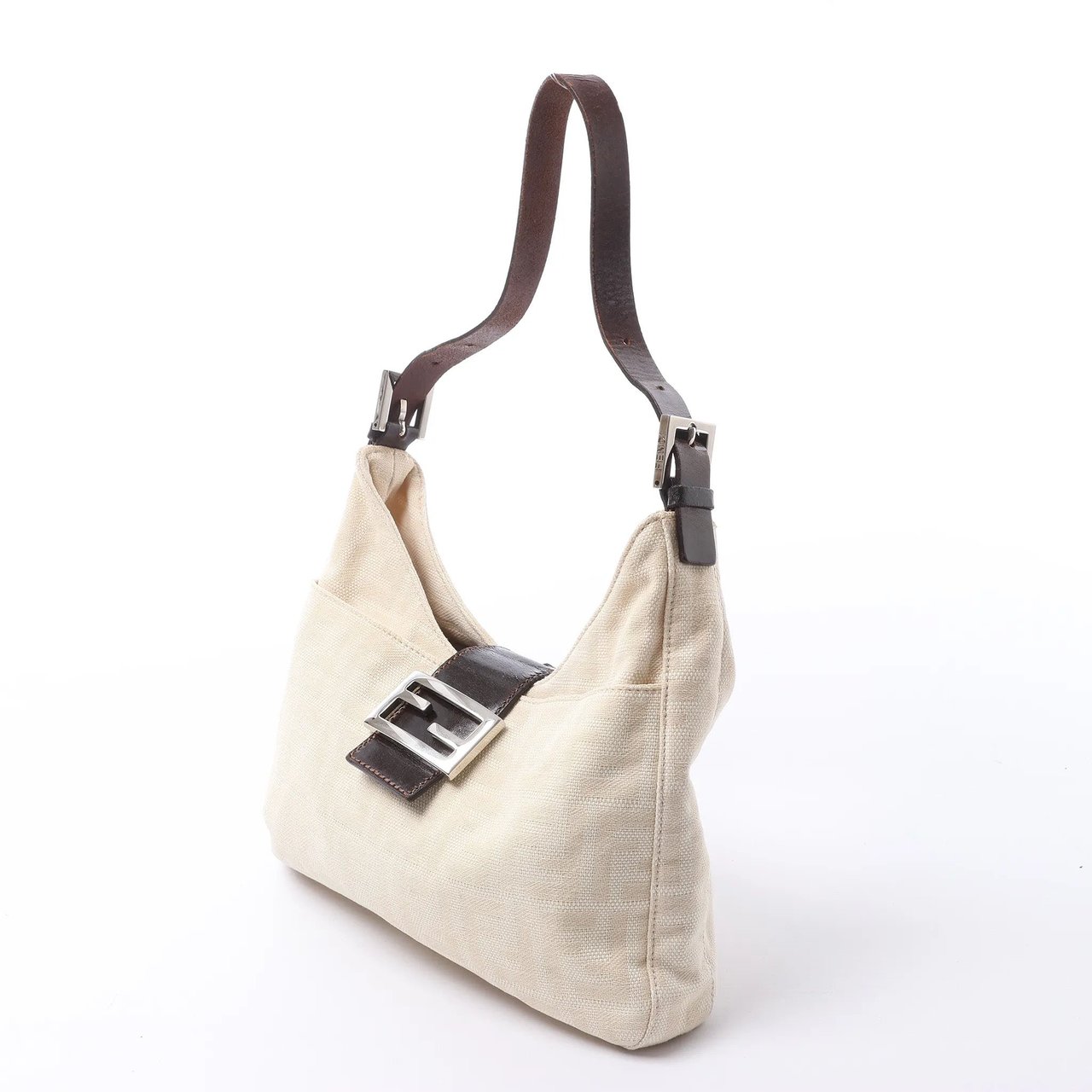 FENDI Mamma Baguette Canvas & Leather Shoulder bag in Beige Beige