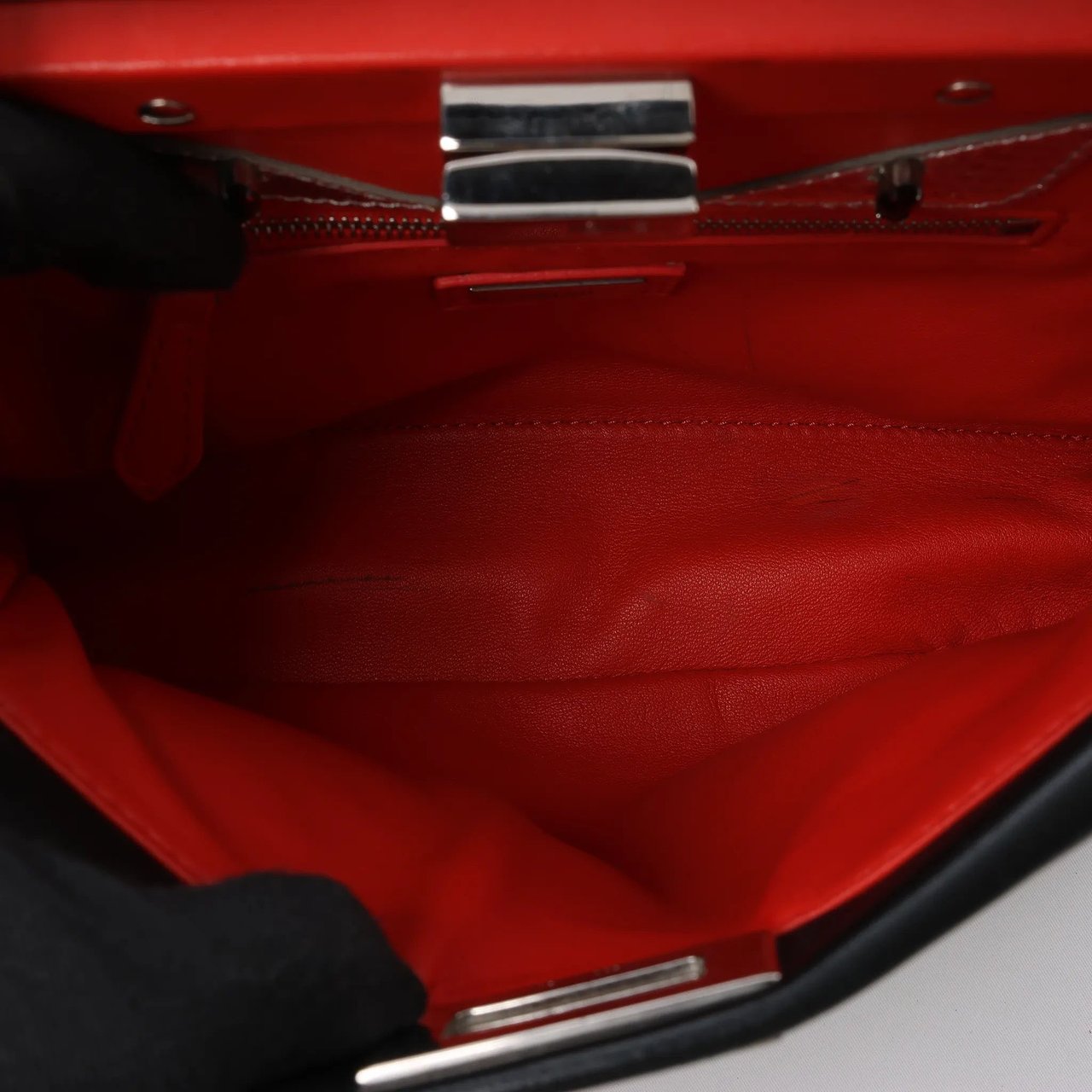 Fendi Peekaboo Mini Leather 2Way Handbag in Black 8BN244 Zwart