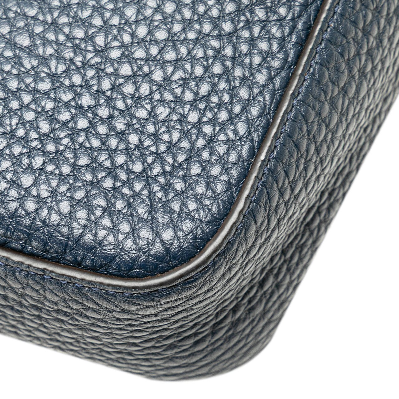 Fendi Leather Selleria Baguette Satchel Blauw