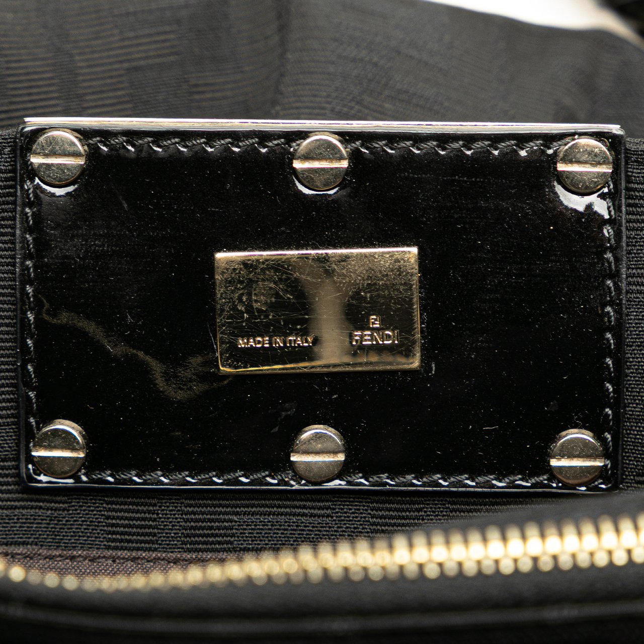 Fendi Small Zucca Canvas Mia Chain Tote Zwart