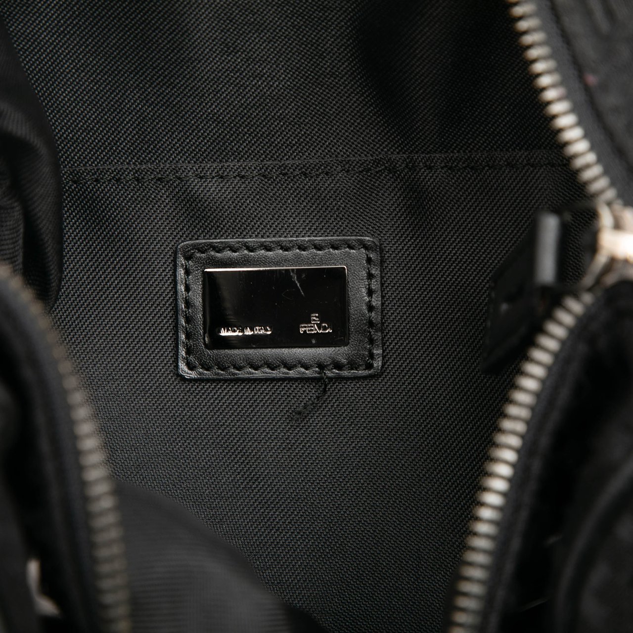 Fendi Zucchino Canvas Boston Bag Zwart