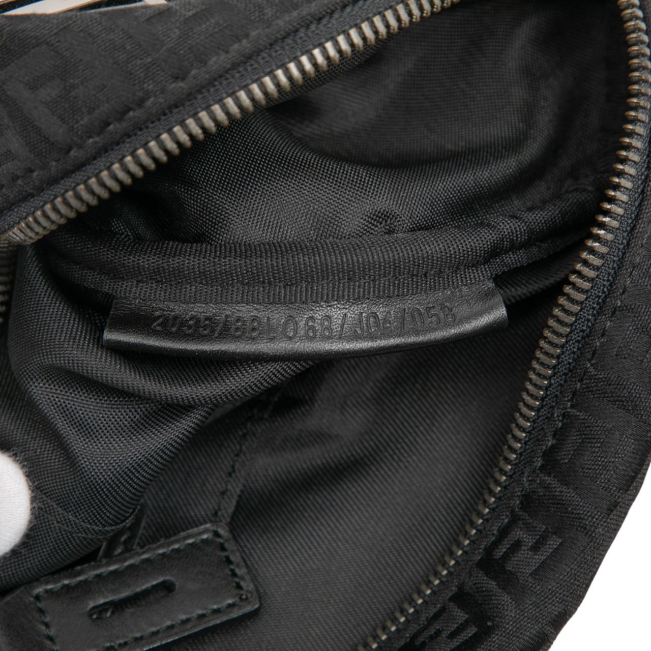 Fendi Zucchino Canvas Boston Bag Zwart