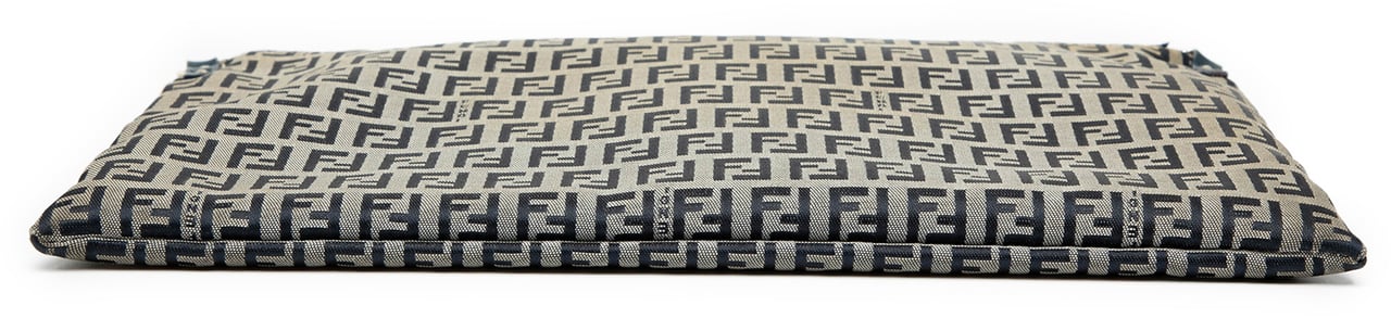 Fendi Zucchino Canvas Crossbody Grijs