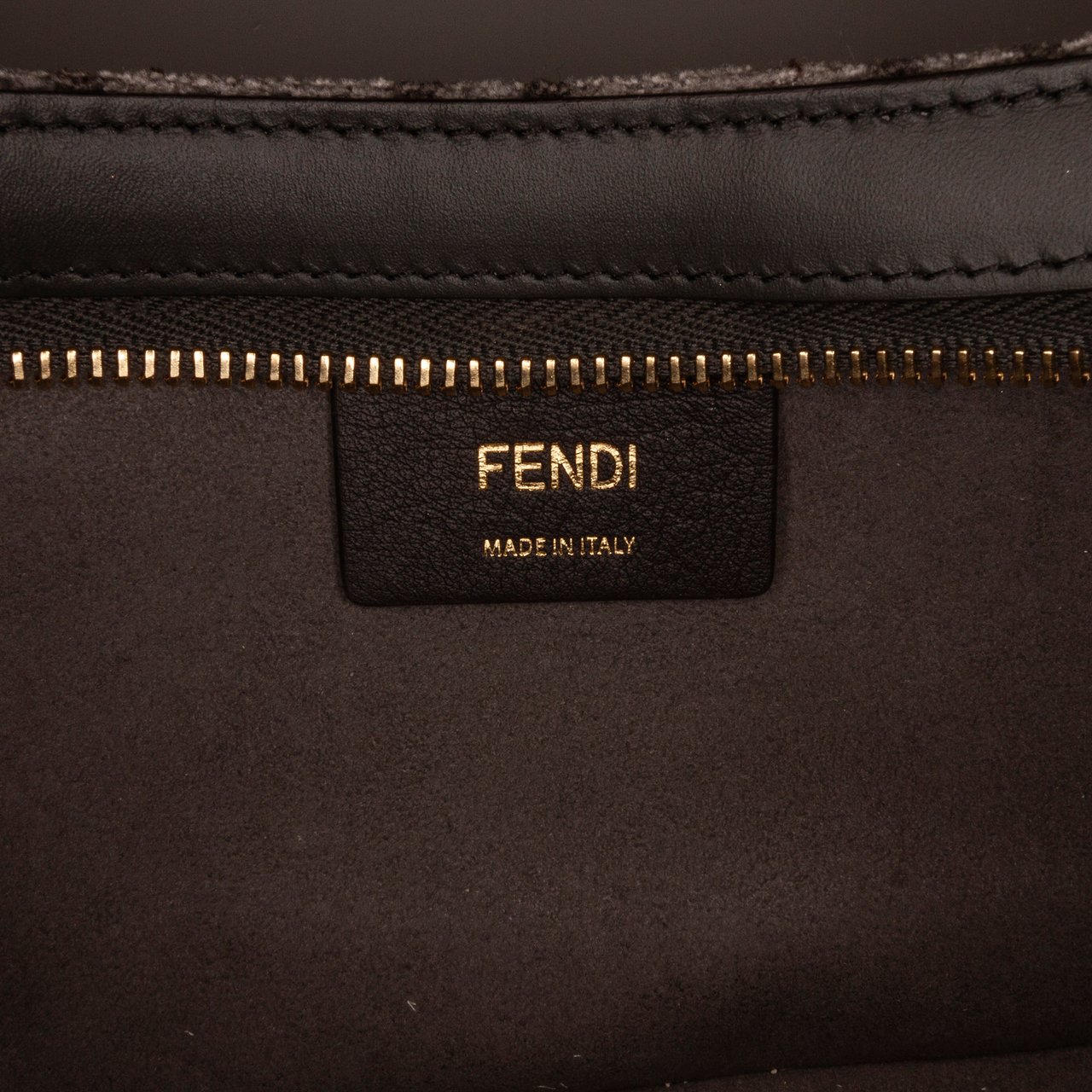Fendi Zucca O'lock Swing Satchel Grijs