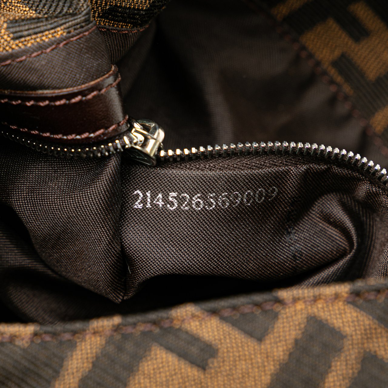 Fendi Zucca Canvas Shoulder Bag Bruin
