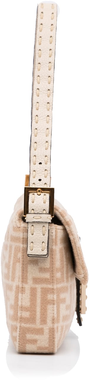 Fendi Zucca Wool Selleria Baguette Bruin