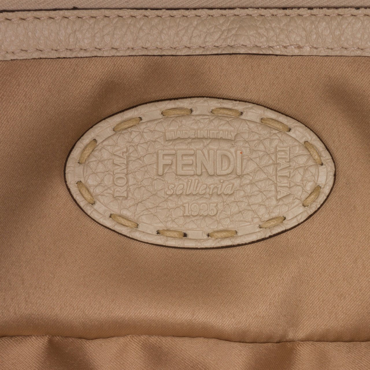 Fendi Zucca Wool Selleria Baguette Bruin