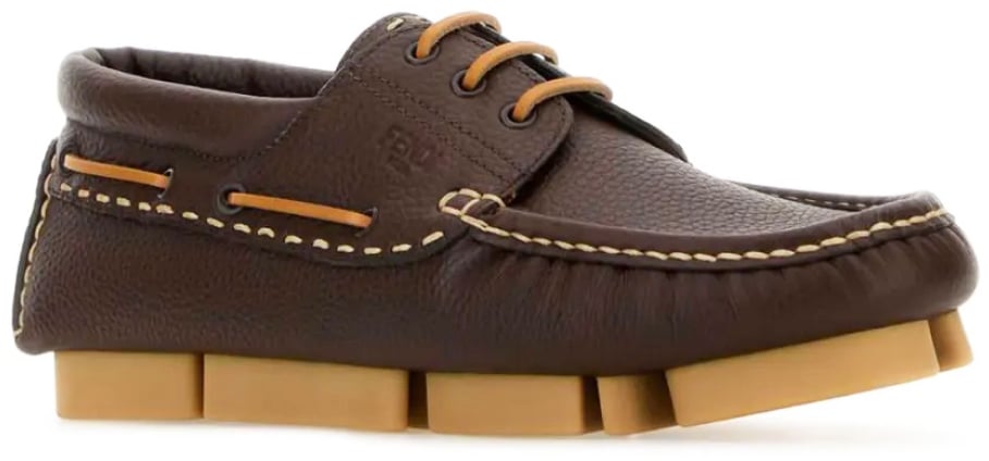 Fendi Deck Logo Lace-up Shoes Bruin