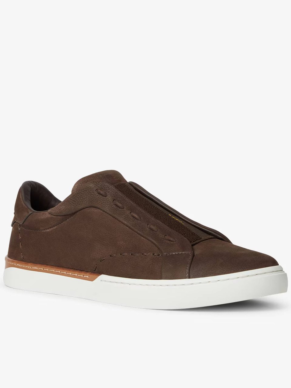 Fendi Low-Top Brown Leather Slip-On Sneaker with Contrasting Tan Accents Bruin