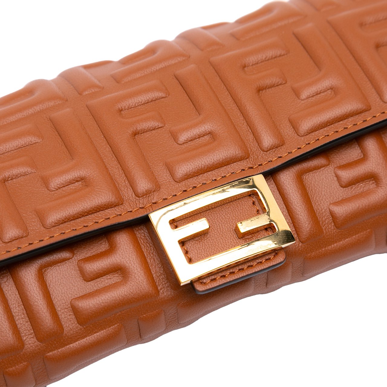 Fendi Zucca Embossed Leather Wallet On Chain Bruin