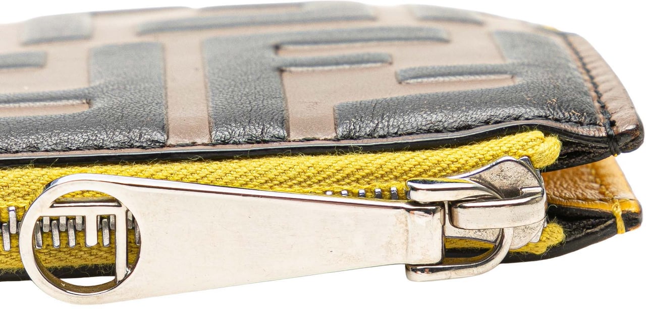 Fendi Zucca Embossed Leather Coin Pouch Bruin