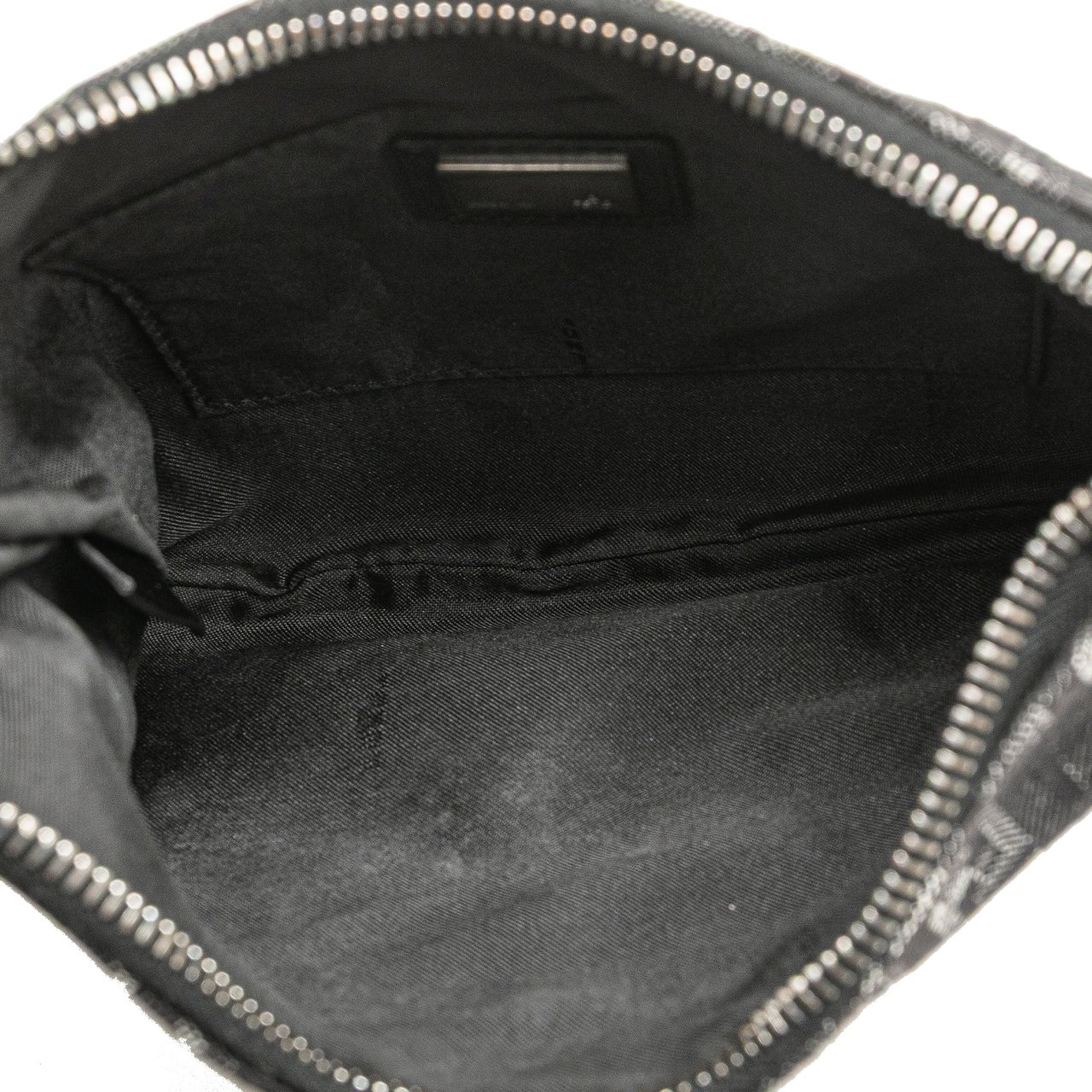 Fendi Zucchino Denim Oyster Shoulder Bag Zwart