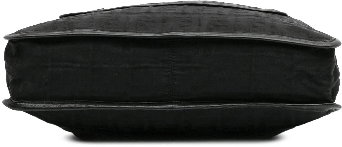 Fendi Zucca Canvas Tall Tote Zwart
